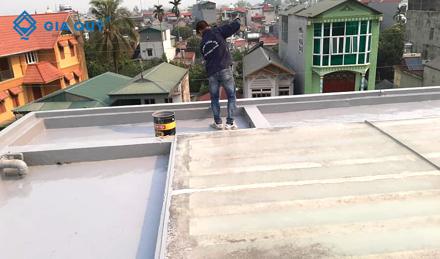 Tiến hành thi công chống thấm lớp neomax 820